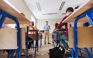 Hizmetler okul ve kolej temizligi